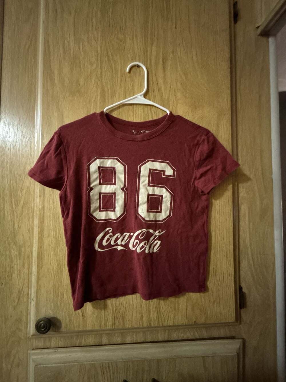 American Eagle Coca-Cola 86 Graphic Crop T-Shirt